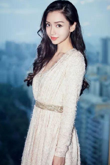 网红婷婷夫妇爆料新闻,揭秘娱乐圈惊人内幕  第2张 网红婷婷夫妇爆料新闻,揭秘娱乐圈惊人内幕  第2张